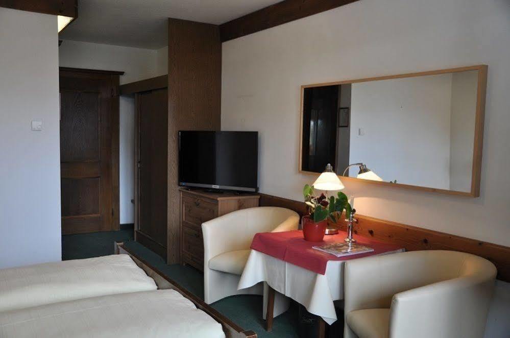 Hotel Moawirt Hundsdorfl Экстерьер фото